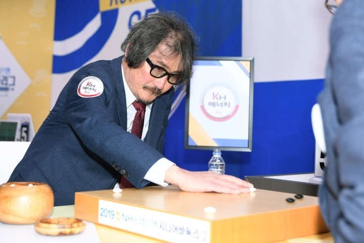 [시니어바둑리그 포스트시즌] KH에너지, 3연패 위업 달성